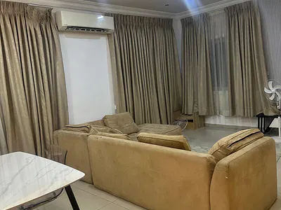Fully Serviced 3 Bedroom Apartment + Swimming Pool, Gym, Elevator