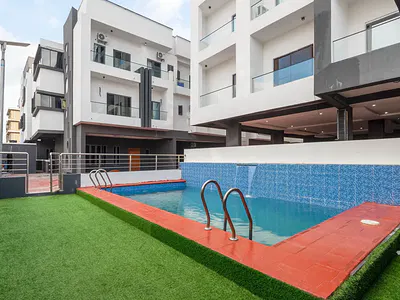Luxurious 3 Bedroom Apartment with PS5, Swimming Pool and Gym