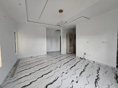 Luxury 2 Bedroom Apartment