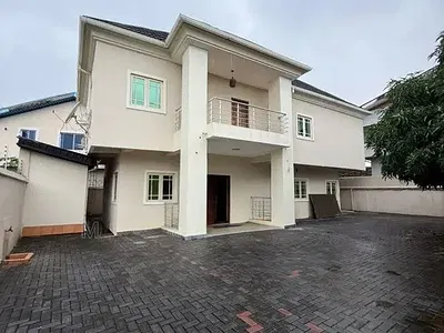 4 Bedroom Detached Duplex with BQ in a Gated Estate