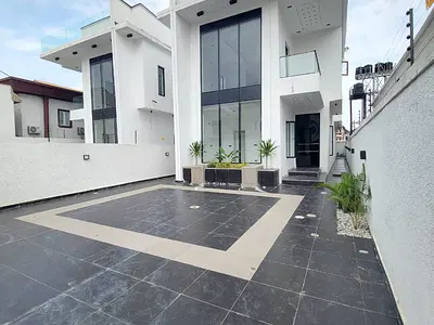 Standard 5 Bedroom Fully Detached Duplex with Swimming Pool and BQ