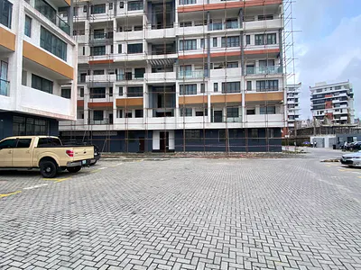 3 Bedroom Apartment with BQ & Elevator for 1