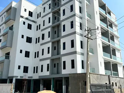 Luxury 2 Bedroom Apartment with Swimming Pool and BQ
