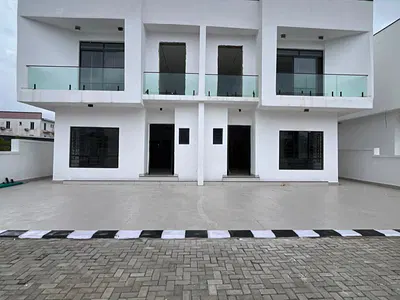 4 Bedroom Semi Detached + BQ