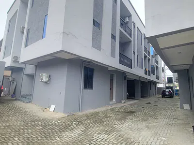 Standard and Spacious 2-Bedroom Apartment
