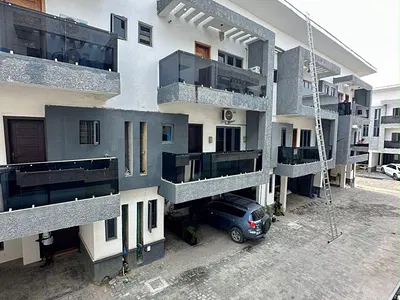 Elegant 2\-Bedroom Maisonette