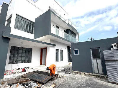 Luxury 5 Bedroom Detached Duplex