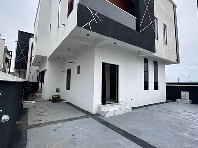 For Sale 5 Bedroom Fully Detached Duplex + BQ