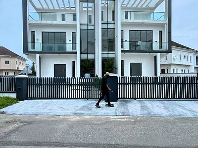 4 Bedroom Semi Detached Duplex