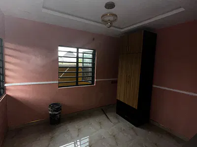 Brand New Room Selfcon