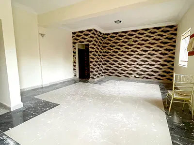 Lovely 2 Bedroom Block of Flats in a Secure Environment