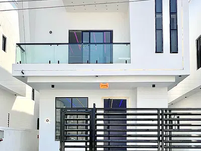 Four Bedroom Detached Duplex