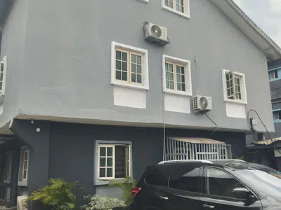 5 Bedrooms Terraced Duplex — Aturanse Estate, Medina, Gbagada, Lagos