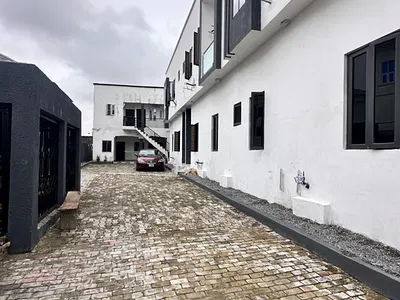 Brand New 2 Bedroom Duplex