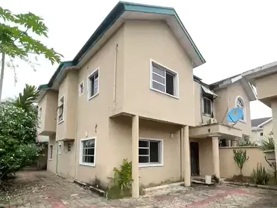 4 Bedroom Semi Detached Duplex