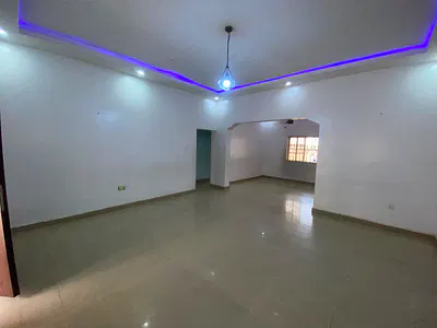 Spacious 2 Bedroom Apartment