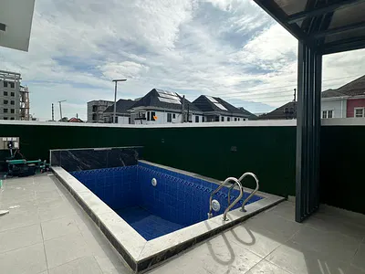 Aesthetically Pleasing 5 Bedroom Duplex with a Pool, BQ, Gym, Cinema
