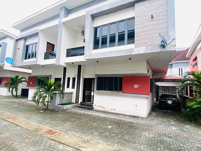 4 Bedroom Semi Detached Duplex with 1BQ