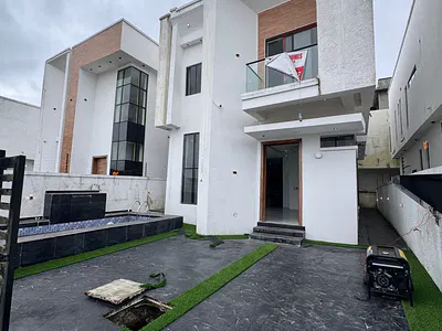 4 Bedroom Fully Detached Duplex + BQ with Swimming Pool