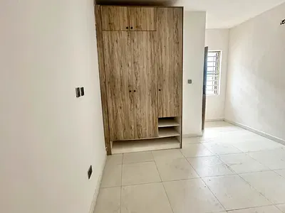 1 Bedroom Apartment with an Open Plan Kitchen