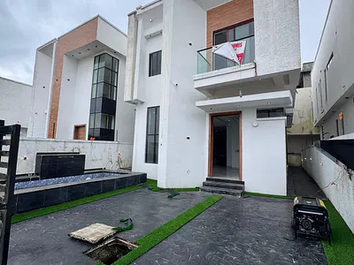 4 Bedroom Fully Detached Duplex with BQ