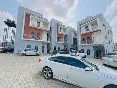 Elegance Brand-New 4-Bedroom Terrace Duplex with a BQ
