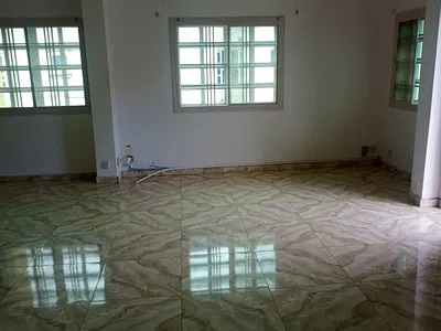 4-Bedroom Semi-Detached House with 4 BQ