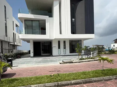 Luxury 5 Bedroom Duplex — Osapa, Lekki, Lagos