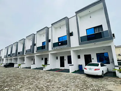Affordable Luxurious 3 Bedroom Terrace Duplex with BQ