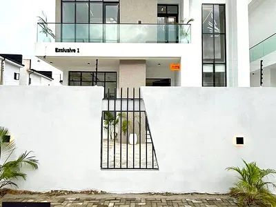 Brand New 4 Bedroom Fully Detached Home with Swimming Pool