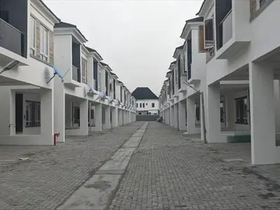 Luxury 1-Bedroom Flat with Excellent Facility