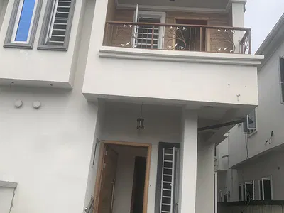 4 Bedroom Duplex