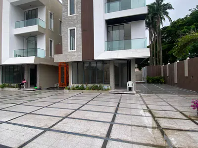 4 Bedroom Fully Detached Duplex with 2 BQ, Gym