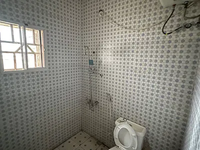 Luxury 2 Bedroom Apartment in a Clean Environment
