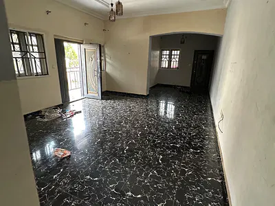 Luxury 2 Bedroom Apartment in a Clean Environment