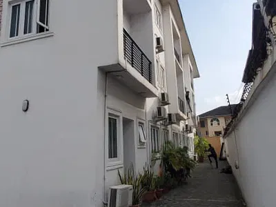 Spacious 3 Bedrooms Terrace Duplex with BQ