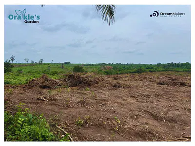 Affordable Dry Plot in a Fast Growing Estate