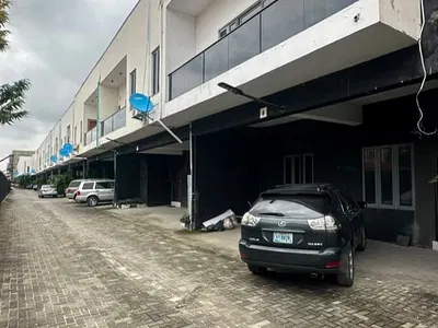 Well Maintained 4 Bedroom Terrace Duplex with a Swimming Pool for Rent