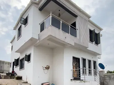 Furnished 4 Bedroom Duplex Close to the Tarred Road