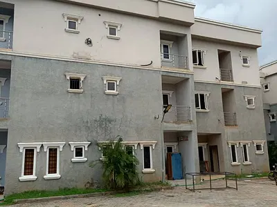 Spacious 4-Bedroom Apartment