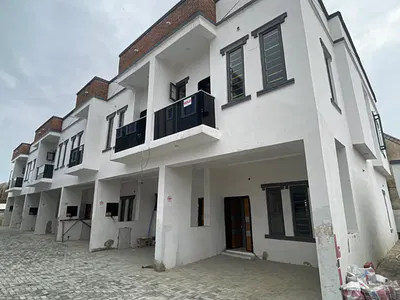 Brand New 3 Bedroom Terraced Duplex