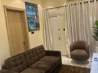 Fully Furnished 2-Bedroom Flat