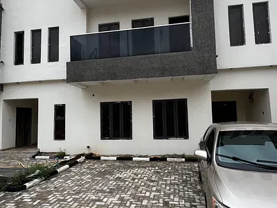 4 Bedroom Terrace Duplex with a Room BQ and Swimming Pool