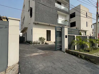 5 Bedroom Fully Detached Duplex with BQ