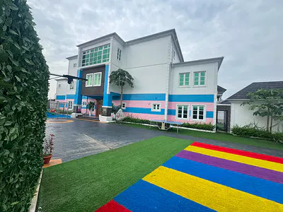 A 15 Bedrooms Detached Duplex
