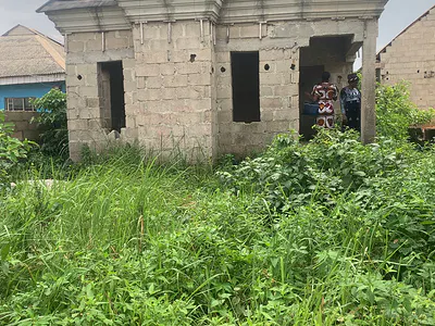 5 Bedroom and Mini Flat