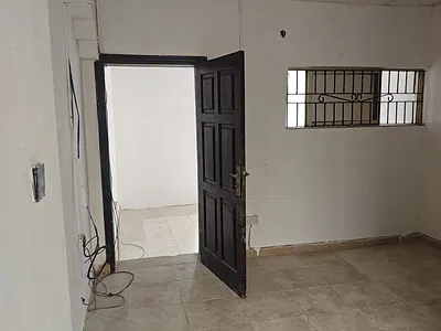 Spacious Self Service Mini Flat