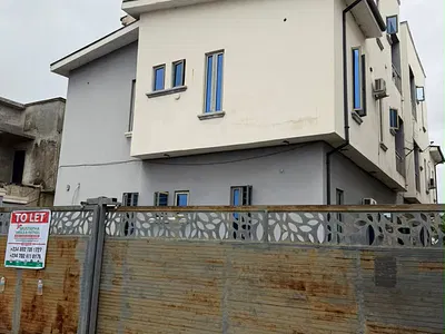 Luxury 2 Bedroom Flat