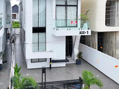 5 Bedroom Detached Duplex with Pool & BQ