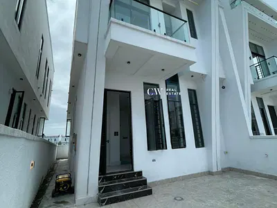 4 Bedroom Detached Duplex